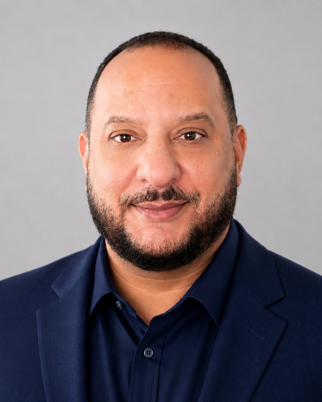 Aiman Barakat, Aven Air Group